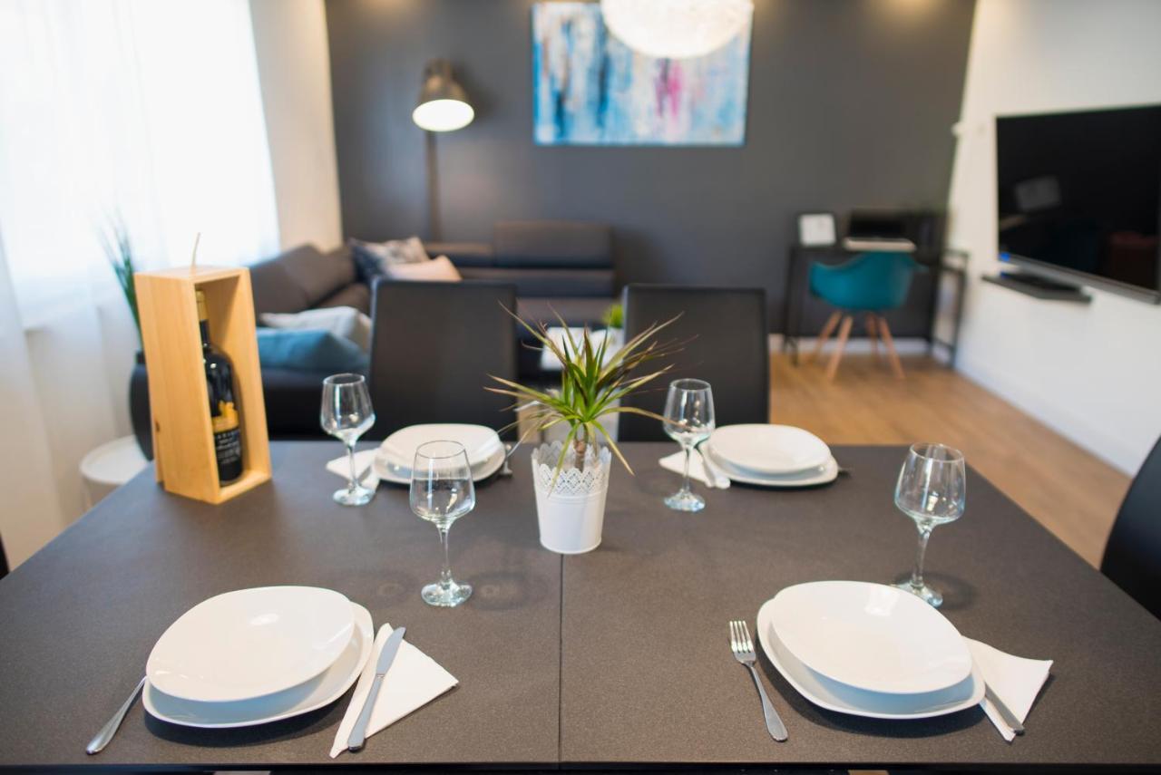 Modern Mediterranean Apartment Zara Esterno foto