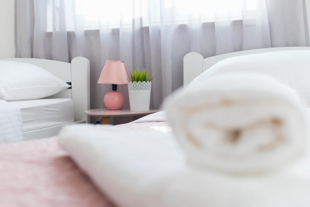 Modern Mediterranean Apartment Zara Esterno foto