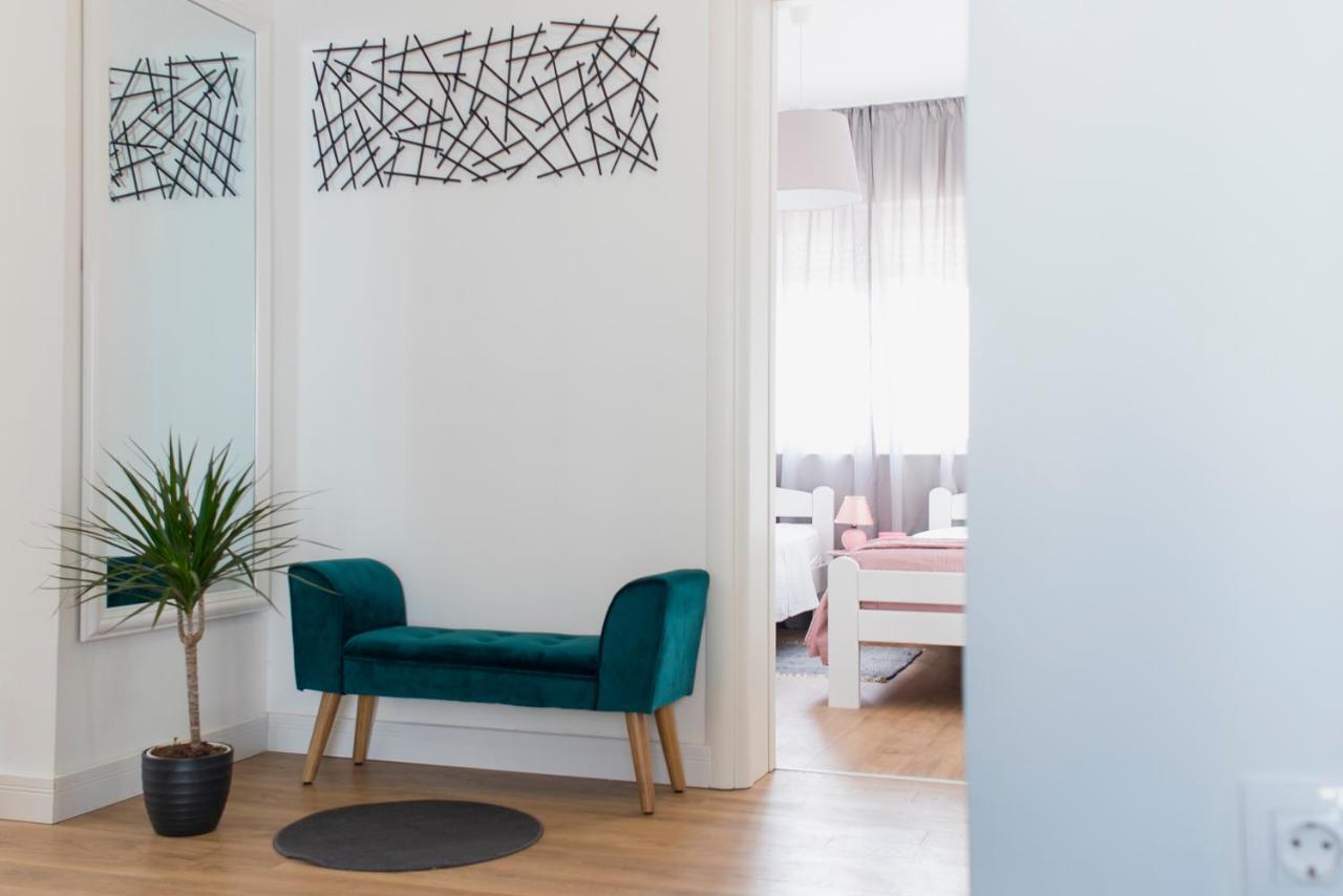Modern Mediterranean Apartment Zara Esterno foto
