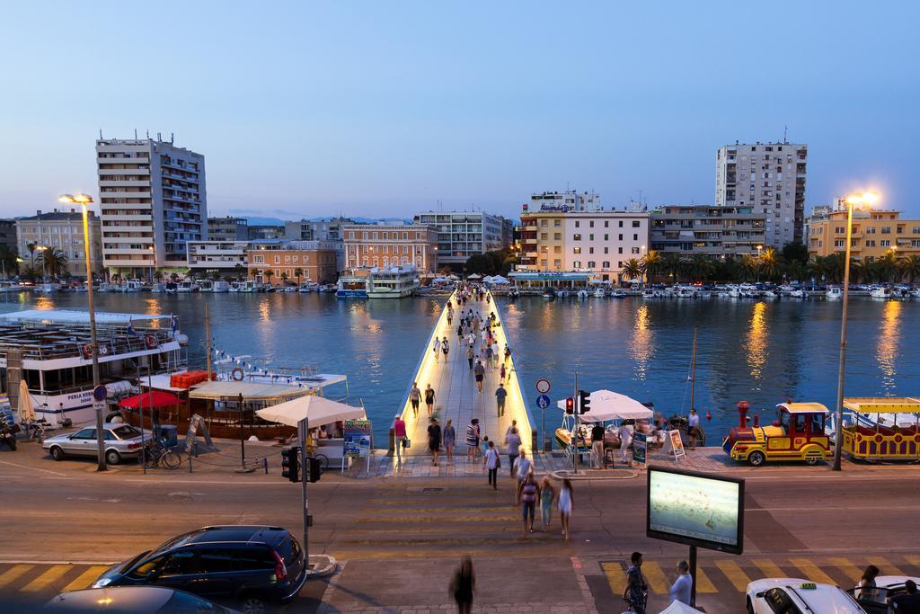 Modern Mediterranean Apartment Zara Esterno foto