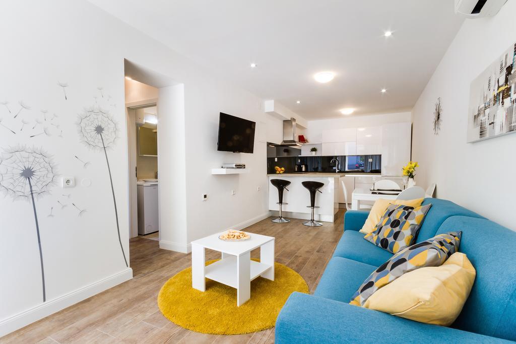 Modern Mediterranean Apartment Zara Esterno foto